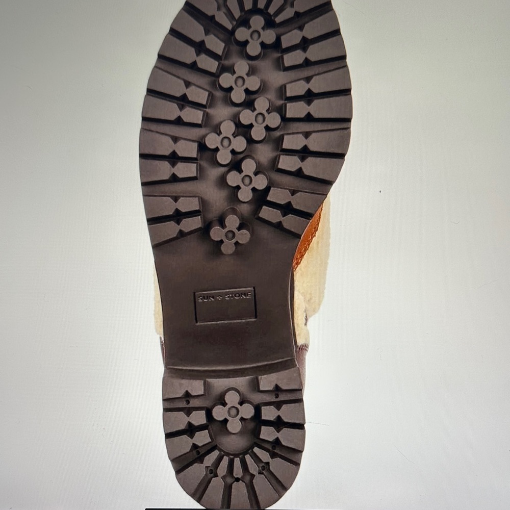 New in Box $100 Sun + Stone Women's Brown and Cream Lace-Up Combat Boots sz 7 - Picture 2 of 10
